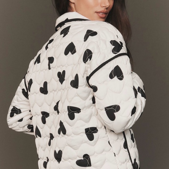NWT Anthropologie Beach Riot Black and White Heart Puffer Jacket - Picture 3 of 4